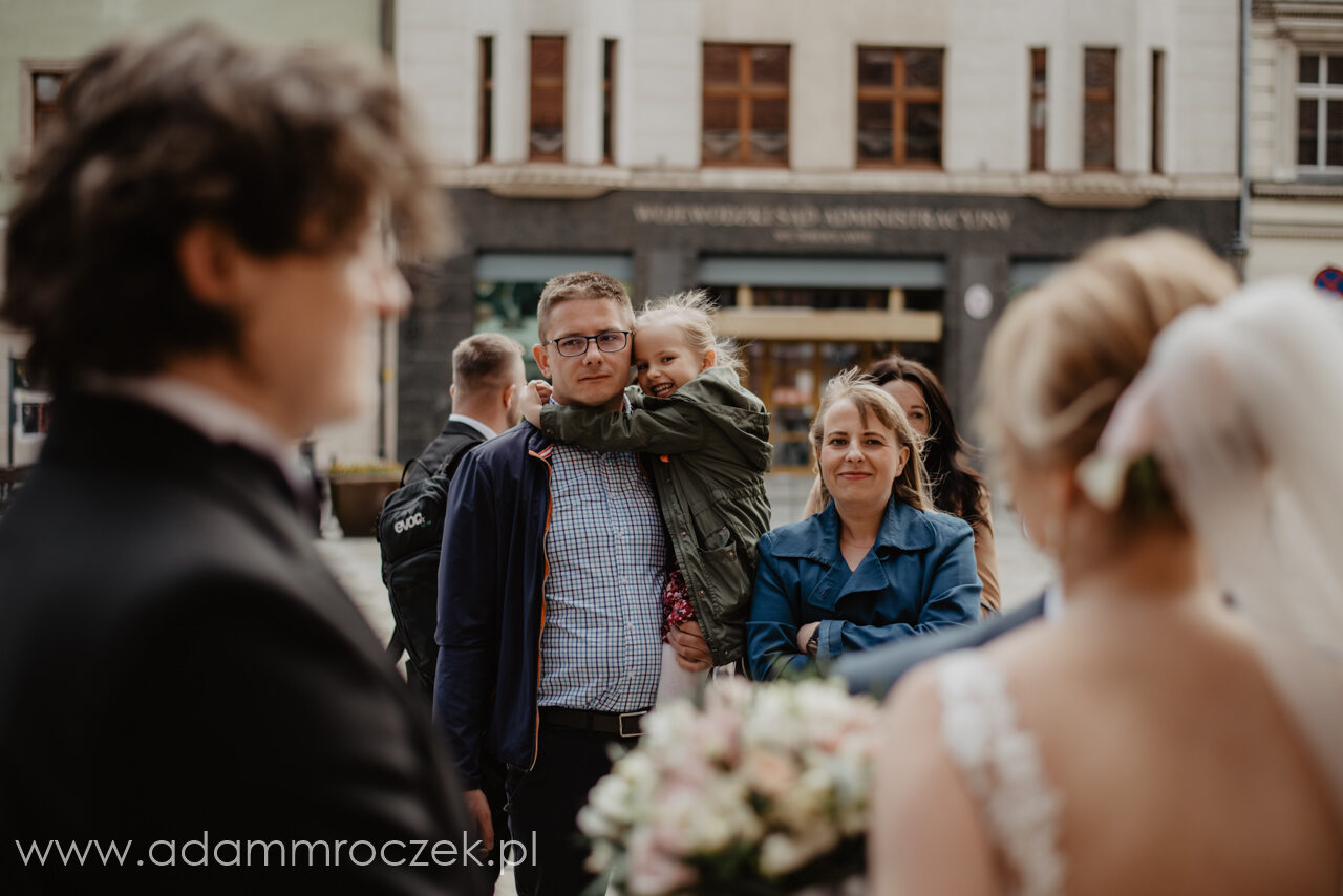 kościół garnizonowy, ślub, zdjęcia ślubne, fotografia