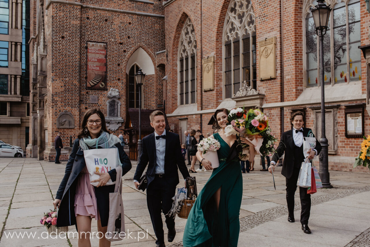 kościół garnizonowy, ślub, zdjęcia ślubne, fotografia