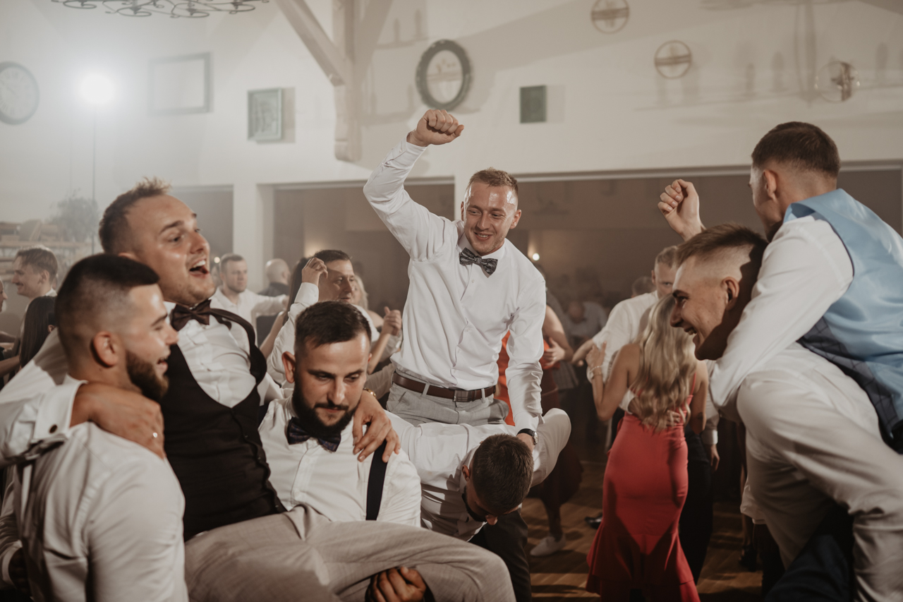 ślub i wesele w restauracji karolówka